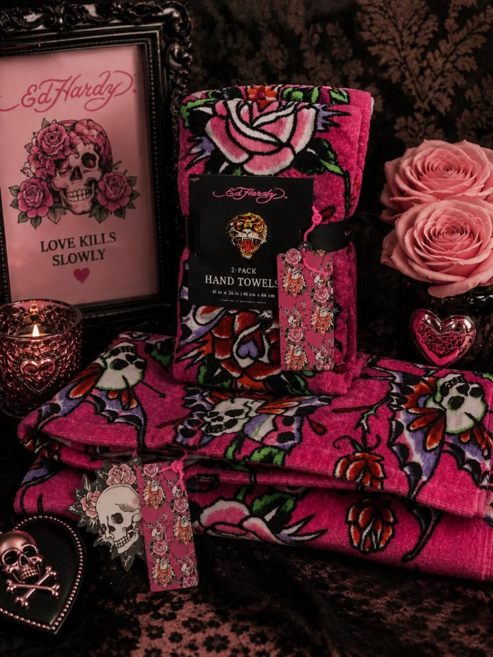 NWT Ed Hardy 3-Piece Towel Set Pink Skull Rose Tattoo Print Bath Hand Towels